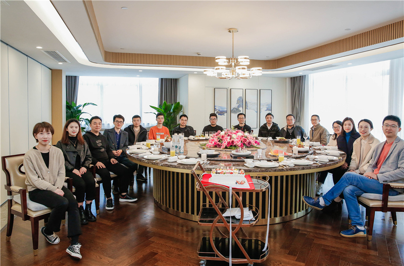 集團舉行3月生日管理層餐敘