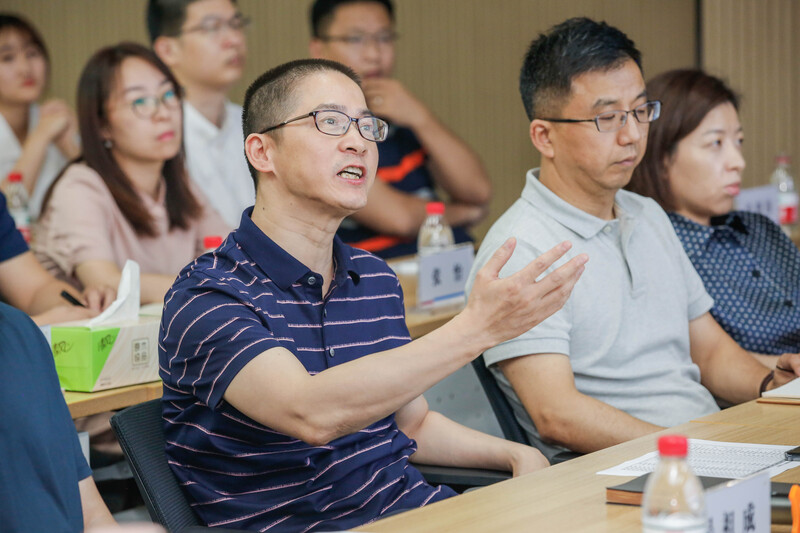 賽爾集團舉行2021年中晉升述職會